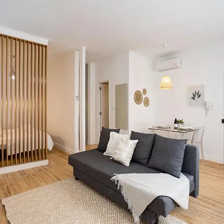 Apartment Alfama Chic Penabuquel3