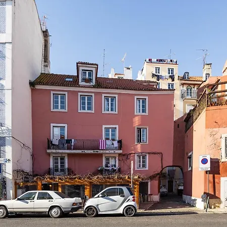 Apartamento Alfama Chic Penabuquel3 *